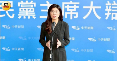 鄭麗文表示，藍白聯手通過7800億軍購特別條例，拒絕讓國會淪為橡皮圖章，強調軍購內容與金額都應清楚透明。（圖／方萬民攝）