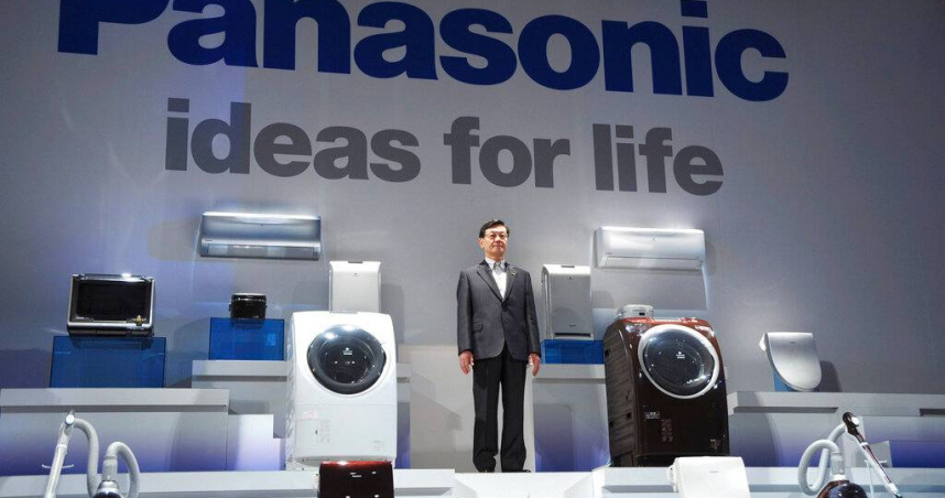 日本家電大廠Panasonic宣布召回部分LX系列滾筒式洗脫烘衣機，日本與台灣共64萬671台受到影響。（圖／達志／美聯社）