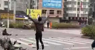 撞死弟弟女友報復!狂男猛踩油門拉人陪葬 釀2死4傷「下車魔性狂舞」