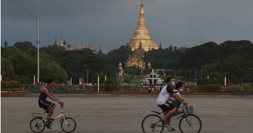 緬甸祭出網路新規，民眾「翻牆」最高關半年。（圖／達志／美聯社）