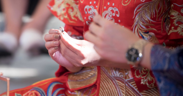 解封首日!武漢湧現驚人「結婚潮」 預約系統爆量300%當機