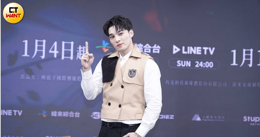 黃偉晉自爆「大頭症」　進組第二天就發作