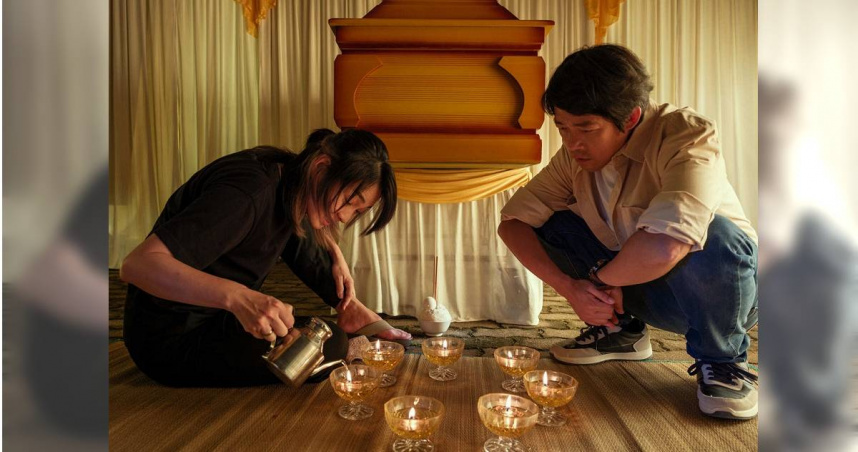 《人生海海》由金馬得主陳雪甄（左）、實力派演員魏雋展飾演兄妹，有許多動人對手戲。（圖／甲上提供）