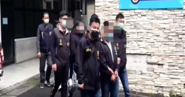 狡兔5窟藏械彈+毒品 轉移時露餡遭警搗破