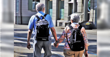 7旬翁中風後「一天要好多次」 妻問醫:妳給他吃什麼藥?