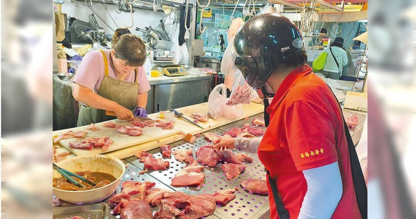 台中市大安區是全市養豬重鎮，大安農會30日指出，台中市肉品市場目前成交量逐步回復正常，評估肉價會在今年秋天回穩。（圖／李京昇攝）