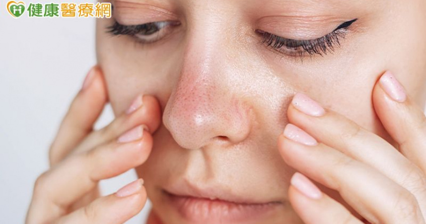 毛孔粗大的原因