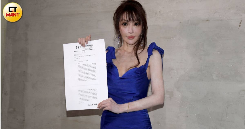 徐至琦今開記者會說明。（圖／侯世駿攝）