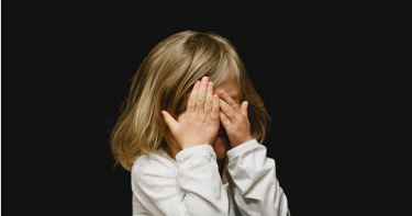 1歲孫女慘遭性侵!變態嬤「全程直播」…放色情網站供人觀看