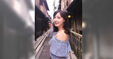 氣質主播吳宇舒墾丁衝浪 網友熱讚:文武雙全