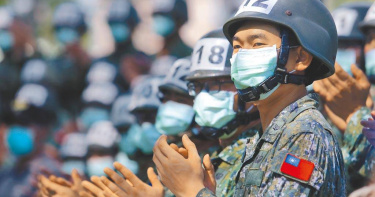 月薪調5%、時薪3%!明年基本工資調漲有望 軍公教「雙漲」同步調薪