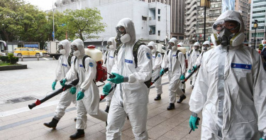 高雄指標個案曾有北部足跡，在高雄港工作。圖為化學兵消毒的畫面。（圖／報系資料照）