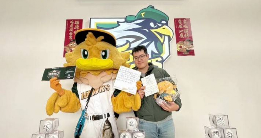 台鋼雄鷹深耕高雄在地，也希望善盡社會責任。（圖／台鋼雄鷹提供）