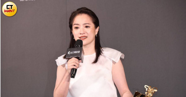 高伊玲以《我家的事》抱回台北電影獎影后,忍不住激動落淚。(圖/本刊攝影組)