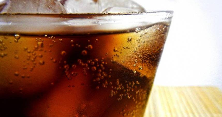 新研究指出，原被視為「健康替代品」的人工甜味劑，可能比含糖飲料更容易增加罹患第2型糖尿病的風險。（示意圖／翻攝自pixabay）