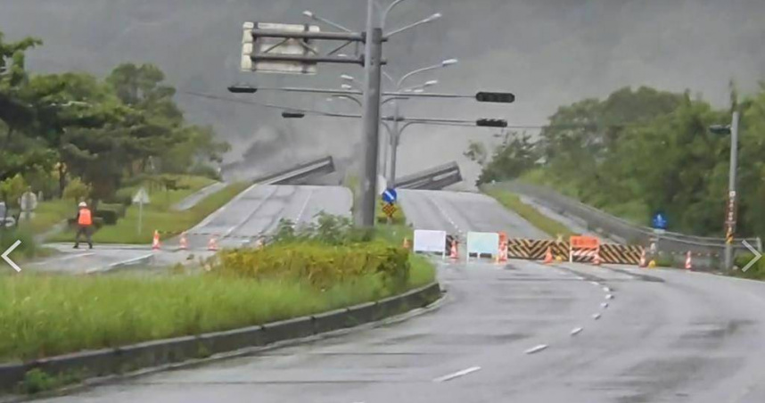 花蓮光復鄉災情慘重，馬太鞍溪上游堰塞湖溢堤。（圖／報系資料照）