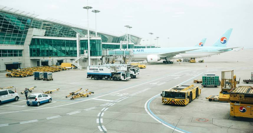 南韓全國15座機場的勞工發起無限期總罷工，仁川與金浦機場成為第一波行動現場。（示意圖／翻攝自unsplash）