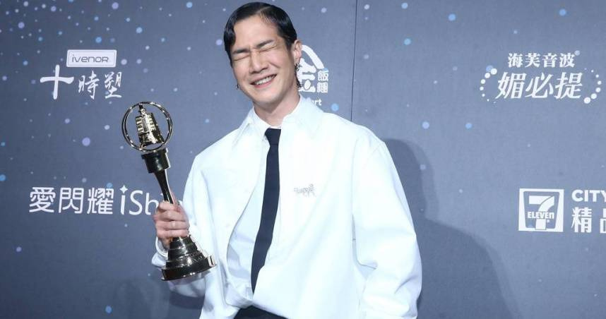 薛仕凌逃兵遭求處2年6月！拒承認找槍手再找醫師背書　檢察官怒批：犯案態度惡劣