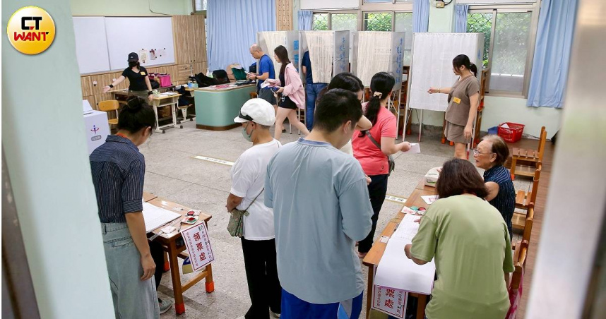年底九合一大選是否將與公投合併舉行，仍待中選會審議拍板。（圖／黃耀徵攝）