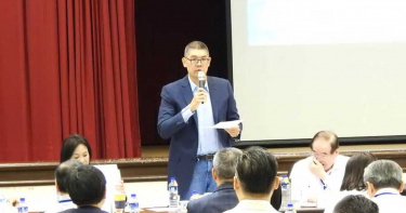 藍委佔議場戰力太差? 連勝文妙喻嬰兒跨步也需時間