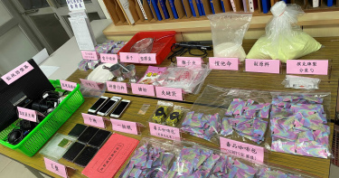 台南警破毒咖啡包分裝場 4嫌自製瓶裝爆裂物防「黑吃黑」