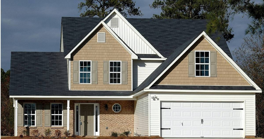 原PO表示，男友家裡買房後每月透支。（示意圖／Pexels）