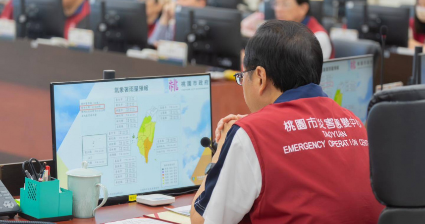 張善政表示，他知道這次與過往不同的「分區停班課」，讓許多市民朋友有些不便，包括通勤安排、工作調度等，過程中有人批評，他與市府團隊完全理解，也虛心接受，但他也必須向大家坦誠說明，困難決策背後的掙扎與考量。（圖／取自張善政臉書）