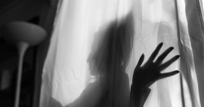 女子夜跑遭外套悶昏猥褻，懸案18年終靠DNA破案，犯嫌鄭男被判刑1年6月。（圖／示意圖，Unsplash）