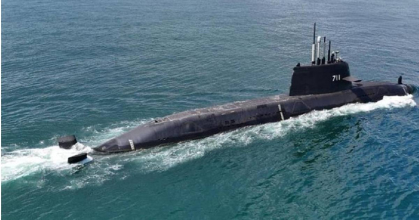 潛艦國造海鯤號海測。（圖／報系資料照）