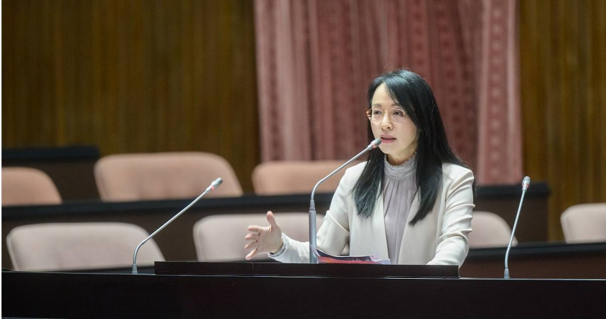 立委陳瑩表示，通過放領後，耕作者將可取得土地所有權，這是政府還給農民應有的「公道」。（圖／陳瑩辦公室提供）