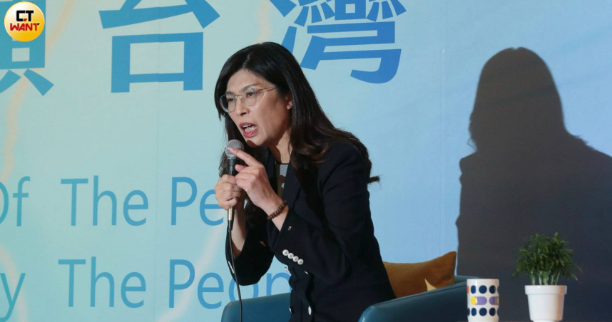 國民黨主席鄭麗文期許藍白合作，堅定以正視民生、聯合治理、務實前行三大願景，透過實際行動推動台灣政治改革。（圖／周志龍攝）