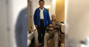 李登輝病逝/柯文哲PO合照悼念「時代的英雄」:重塑台灣的民族性