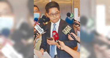前台東縣長黃健庭被控貪汙無罪確定 幫逃漏稅判2個月