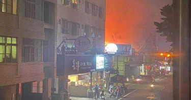 台南永康驚傳自助洗衣店氣爆 火光照亮半邊天1人傷