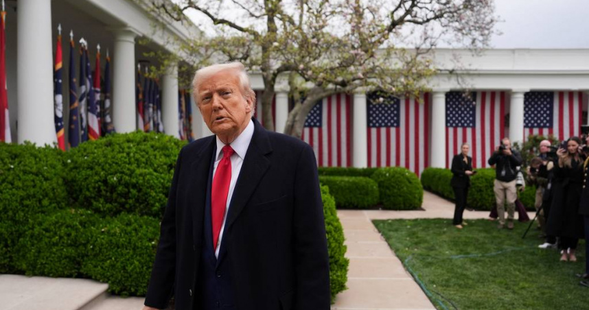 川普對全球關稅戰戲劇性踩剎車。（圖／美聯社／達志）