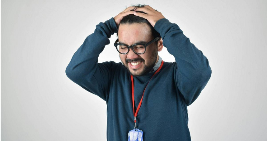 有網友提出，台積電的工程師是有名的「賣肝」代表，而醫院的住院醫師則是「血汗工時」的代名詞，那麼將這兩份工作擺在一起比較，究竟是哪邊更辛苦？（示意圖／翻攝unsplash）