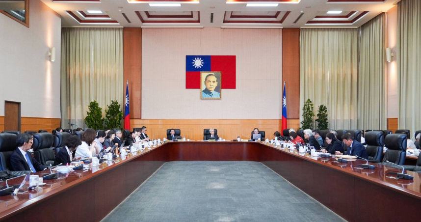 考試院通過公務員「身心調適假」，每年准給3日，得以時計，併入事假計算，且毋須檢附證明文件，機關不得拒絕，亦不得為不利的處分。（圖／取自考試院網站）