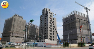 去年中起陸續傳出申貸須排隊、第二戶及豪宅貸款成數限縮等狀況，根據統計，七都預售案解約量今年1~9月較去年同期增加了68.4%。（示意圖／黃耀徵攝）