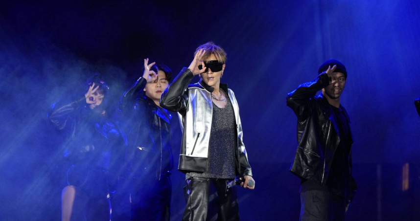 羅志祥連趕雲林與嘉義兩場演出，展現超強現場實力。（圖／華納音樂提供）