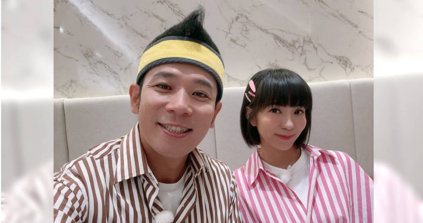 香蕉哥哥（左）同台草莓姐姐（右）。（圖／東森提供）