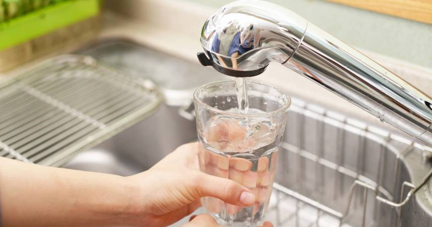 臺中地區水情燈號調整為「水情提醒」綠燈，以提醒民眾節水。（示意圖／photoAC）