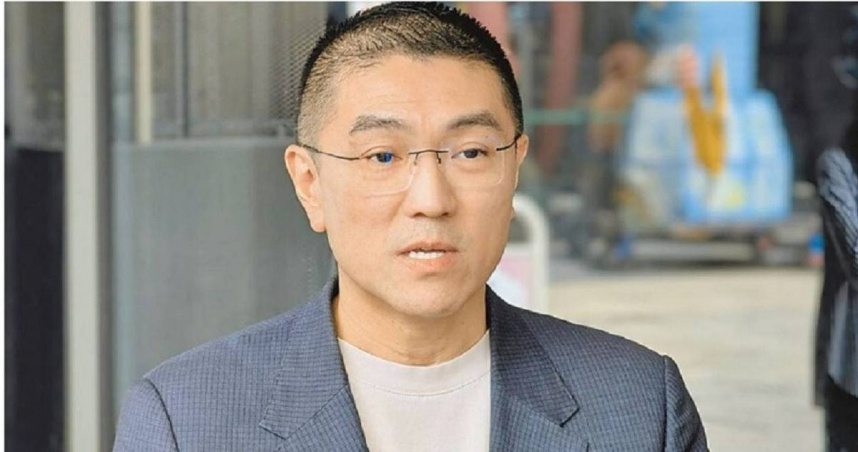 謝國樑病後首日重返基隆市政府上班，表示將一邊調養身體、一邊持續推動市政，並強調「基隆市政沒有住院」。（圖／報系資料照）
