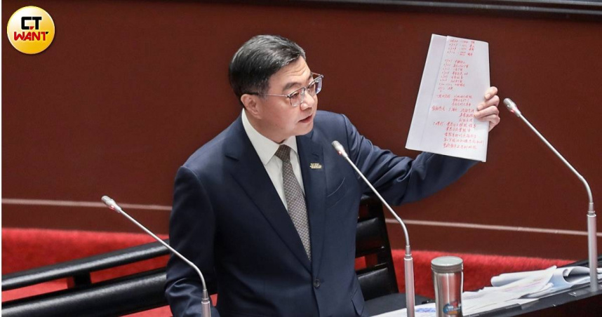 行政院強調，中聯油脂事件自接獲通報後，即完成查廠、公布流向並擴大下架，相關作為皆有紀錄可查。（圖／周志龍攝）