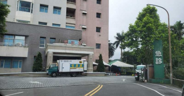 進台大醫院不願量體溫、戴口罩 男亮刀恐嚇警衛