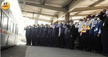 2司機員堅守崗位到最後 明日頭七9:28全台火車鳴笛30秒