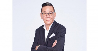 龍劭華高雄拍戲「正準備放一周中秋假」 製作人嘆:見面人還好好的