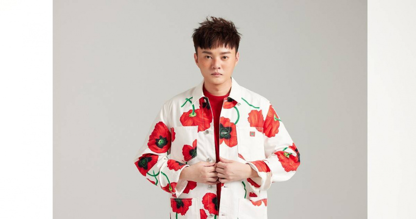 許富凱說很榮幸可以站在總決賽主舞台上演唱。(圖/緯來電視網提供)