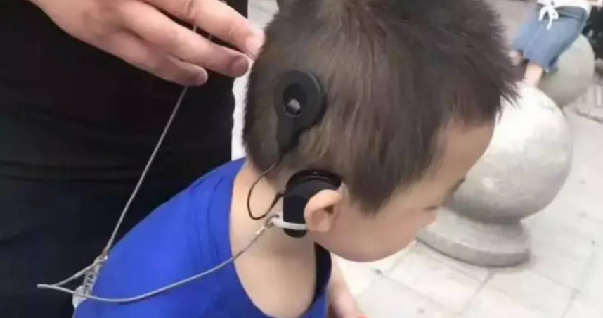 山西一名婦女懷孕卻沒有定期產檢，結果產下有缺陷的兒子。（圖／翻攝自微信公眾號）