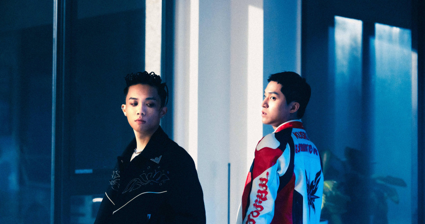 Ace（右）與8lak合作新歌〈Stuck In My Head〉。（圖／王牌音樂工作室）