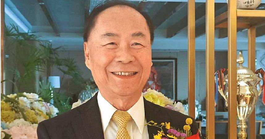 亞光去年獲利創近17年新高，圖為亞光董事長賴以仁。（圖／報系資料照）